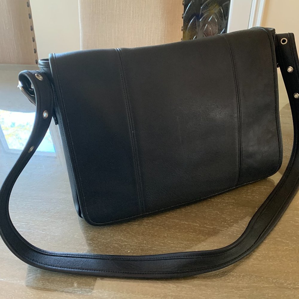 Coach Vintage All Leather Messenger Bag